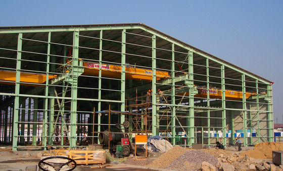 Vor ausgeführtes Metallwerkstatt-Gebäude mit Laufkran/Fertigmetallwerkstatt