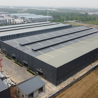 Vorgefertigte Stahlwerkstatt mit PU-Sandwich-Panel-Wänden