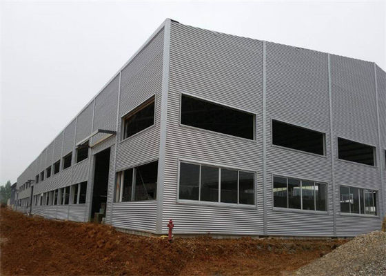Q235B-industrielle Stahlbaugebäude fabrizierten Stahlkonstruktions-Werkstatt vor