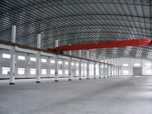 Moderne Industrielagre Span Leichte Stahlkonstruktion Werkstatt mit geräumiger Anordnung
