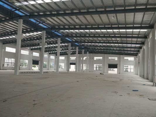Moderne Industrielagre Span Leichte Stahlkonstruktion Werkstatt mit geräumiger Anordnung