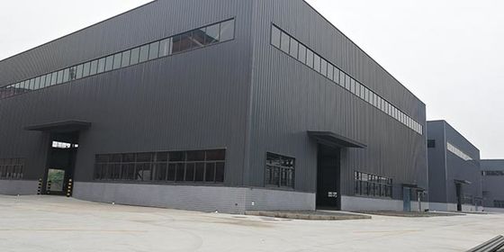Verzinkte/gefärbte Stahlkonstruktion Vorgefertigte Lagerhalle Stahlrahmenbau Werkstatt