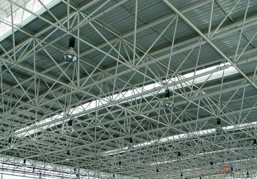 Vorgefertigtes Stahl-Raumtragwerk-Vordach für Mautstellen