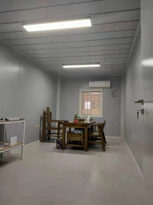 Feuerfeste, vorgefertigte Containerhaus aus verzinktem Stahl mit 25 Jahren Lebensdauer