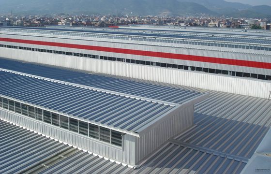 Schnelle Erektion Stahlkonstruktion Stahl Farbwandplatten Fertigverzinkte Werkstatt