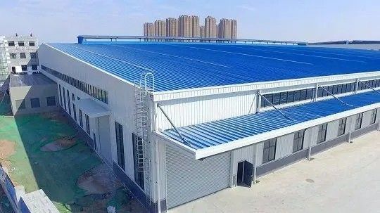 Chinesische Wirtschaft Instorial Vormontierte Stahlkonstruktion Werkstatt Schnelle Konstruktion Geschwindigkeit Kostenlose Anpassung