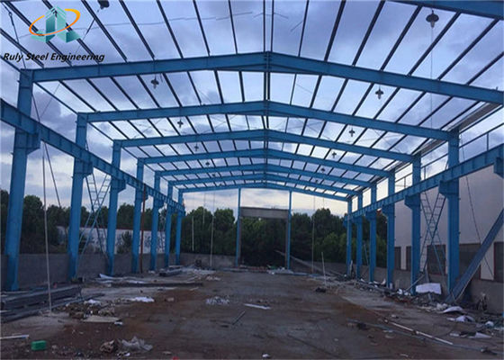 Vorgefertigte Werkstatt Industrie-Schuppen Metall/Stahlrahmen Lagerhaus Schuppen Vorgefertigte Stahlstruktur