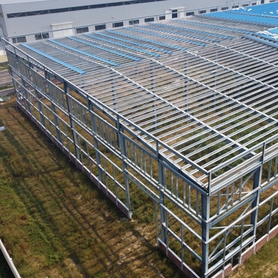 Vorgefertigtes Stahllager 150m x 40m mit Glaswoll-Sandwichplatten