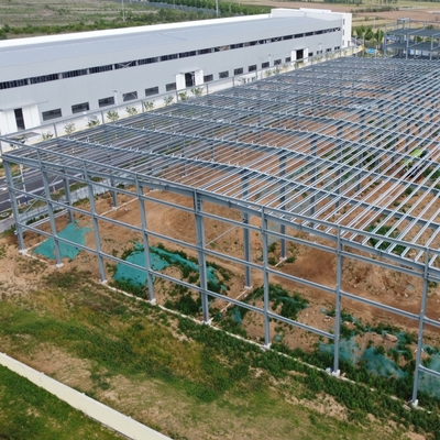 Vorgefertigtes Stahlkonstruktionsgebäude mit Sandwich-Panel für den Lagerbau
