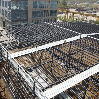 Q355B Vorgefertigte Stahlwerkstätten mit Isolierung aus Steinwolle