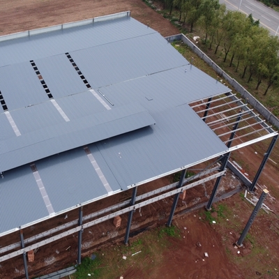Vorgefertigte Stahlwerkstatt mit Kranmaterial Q235B Q355B