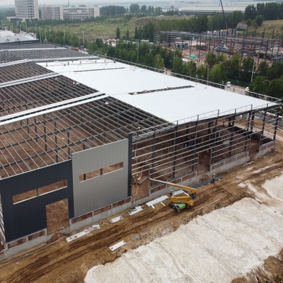 Industrielles Stahlbaugebäude mit feuerverzinktem Rahmen