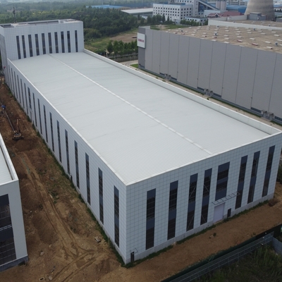 Vorgefertigte Stahlkonstruktion mit isolierten Betonplatten